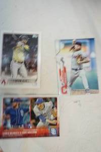 lot 244 image: Topps sports trading cards