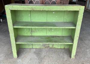 lot 15 image: Vintage Aged Wood Painted Bookshelf Hutch