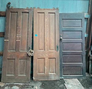 lot 71 image: Set of 2 Antique Sliding Parlor Doors with Rollers &. 1 Interior Door