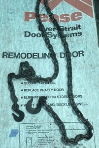 lot 74 image: 15 Foot Log Chain
