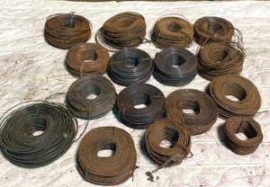 lot 87 image: Large Lot of Concrete WireTie Wire.