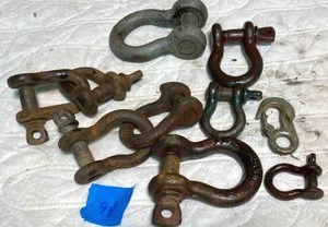 lot 94 image: Large Lot of Vintage Crosby Shackles