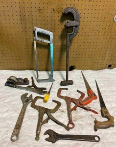 lot 95 image: Assorted Vise Grips, Saws and More