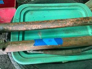lot 180 image: 2 Hydraulic Cylinders