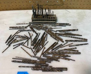 lot 205 image: Large Lot of Drill Bits and Holder