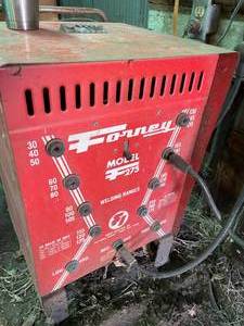 lot 214 image: Forney AC 275 Welder with Leads and Stand