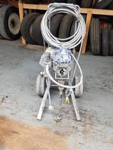 lot 25 image: Graco Rental Pro 230 PC Paint Sprayer