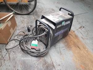 lot 28 image: Thermal Dynamics Cutmaster 38 Plasma Cutting System