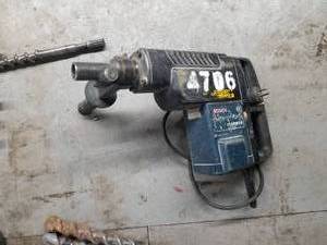 lot 36 image: Bosch 11220EVS Rotary Hammer