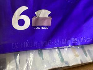 lot 46 image: Facial Tissue