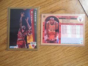 (2) 1992 Fleer Michael Jordan #32 GOAT LK