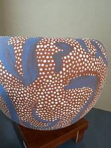 lot 5 image: Carolyn DeBus Pottery