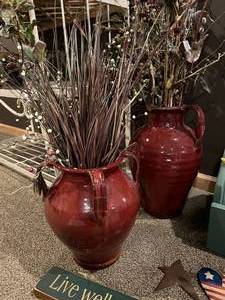 lot 77 image: Vases, Baskets & Decorations