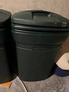 lot 98 image: 2 Large Garbage Cans