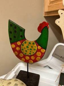 lot 131 image: Lot of 4 Roosters