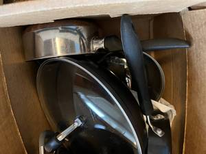 lot 146 image: Box of Pots and Pans