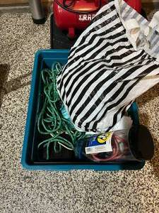 lot 180 image: Bin of Bungee Cords & Rope