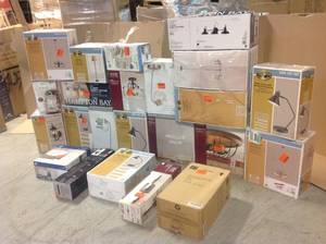 Lot of Mixed Assorted Lighting Customer Returns See Pictures