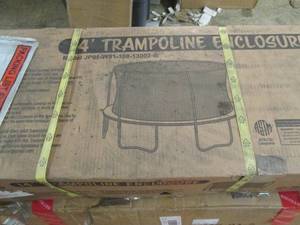 lot 23 image: 14 foot trampoline enclosure