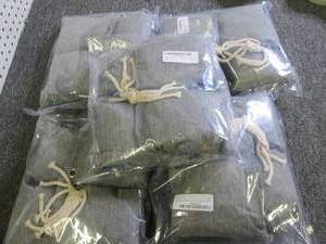 lot 68 image: lot of 5 bags of 4 charcoal bamboo ...