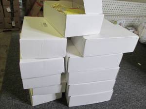 lot 84 image: 16 packages of 8 girlswomens hair ...