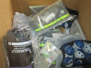 lot 97 image: box of fitness items ...