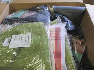 lot 136 image: box of tablecloths ...