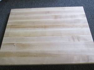 lot 143 image: 24 inch x 18 inch cutting board ...