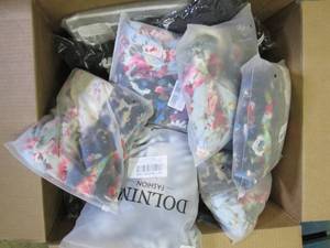 lot 163 image: box of womens clothes all new ...