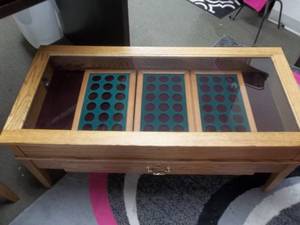 Locking Glass Top Coffee Table Type Coin Display Solid Oak Construction With Key.