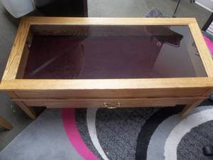 Locking Glass Top Coffee Table Type Coin Display Solid Oak Construction With Key