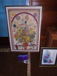Floral paper print & small pictures. As shown.