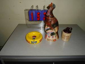 Empty turkey decanter with ashtray & jug. As shown.