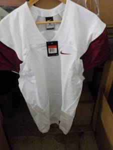 7 Nike Mens White with Marron Slee...
