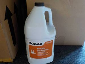 1 Gallon Ecolab Revitalize Non Brow...