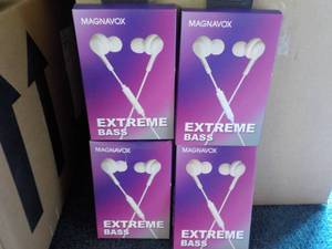 4 Magnavox Extreme Bass Ear Buds wi...