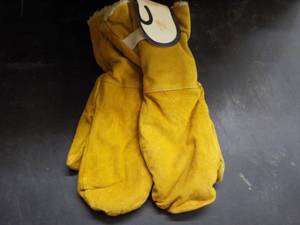 Pile Lined Suede Mittens...