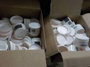 50 Empty 8 oz Plastic Jars with Lid...