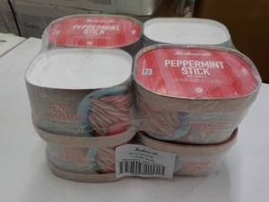 8 - 48 oz Tubs Hudsonville Peppermi...
