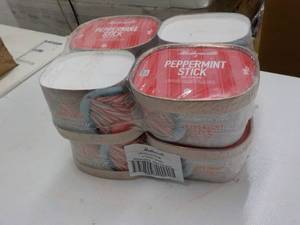 8 - 48 oz Tubs Hudsonville Peppermi...