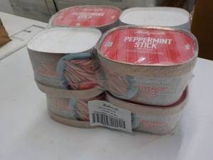 8 - 48 oz Tubs Hudsonville Peppermi...