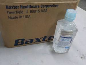Case of 12 Bottles Baxter Sterile W...