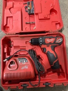 Milwaukee M12 Drill