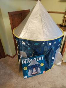 Two Childs Play tent