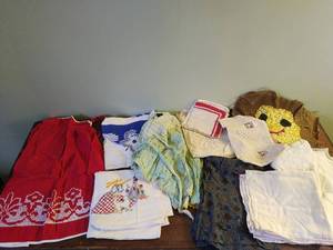 Vintage Aprons And Towels