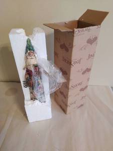Jim Shore The Joy of Giving Figurine
