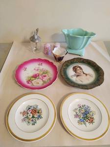 Collection Of Old Dcor