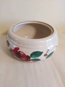 Old Cermaic Pot Without Lid