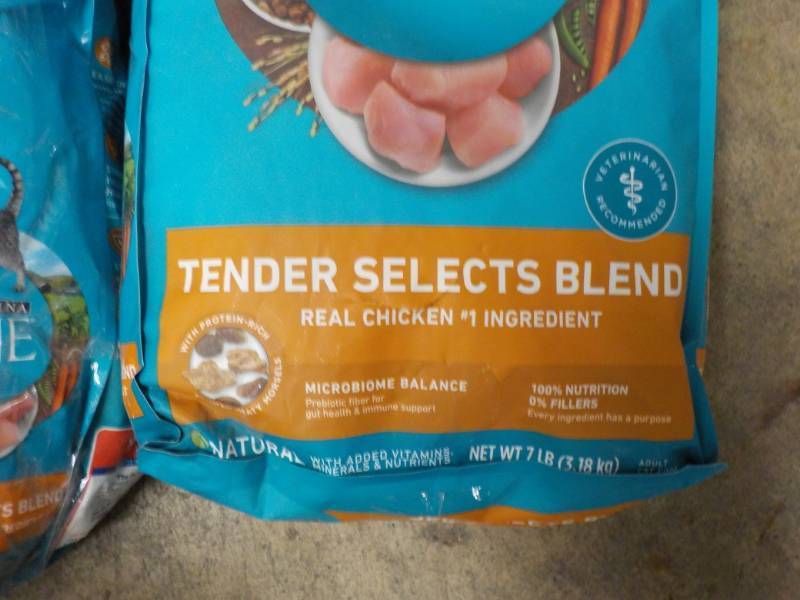 lot 187 image: 2 Bags Purina One Cat Food...