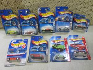 (C-4) Assorted Hot Wheels in Packag...